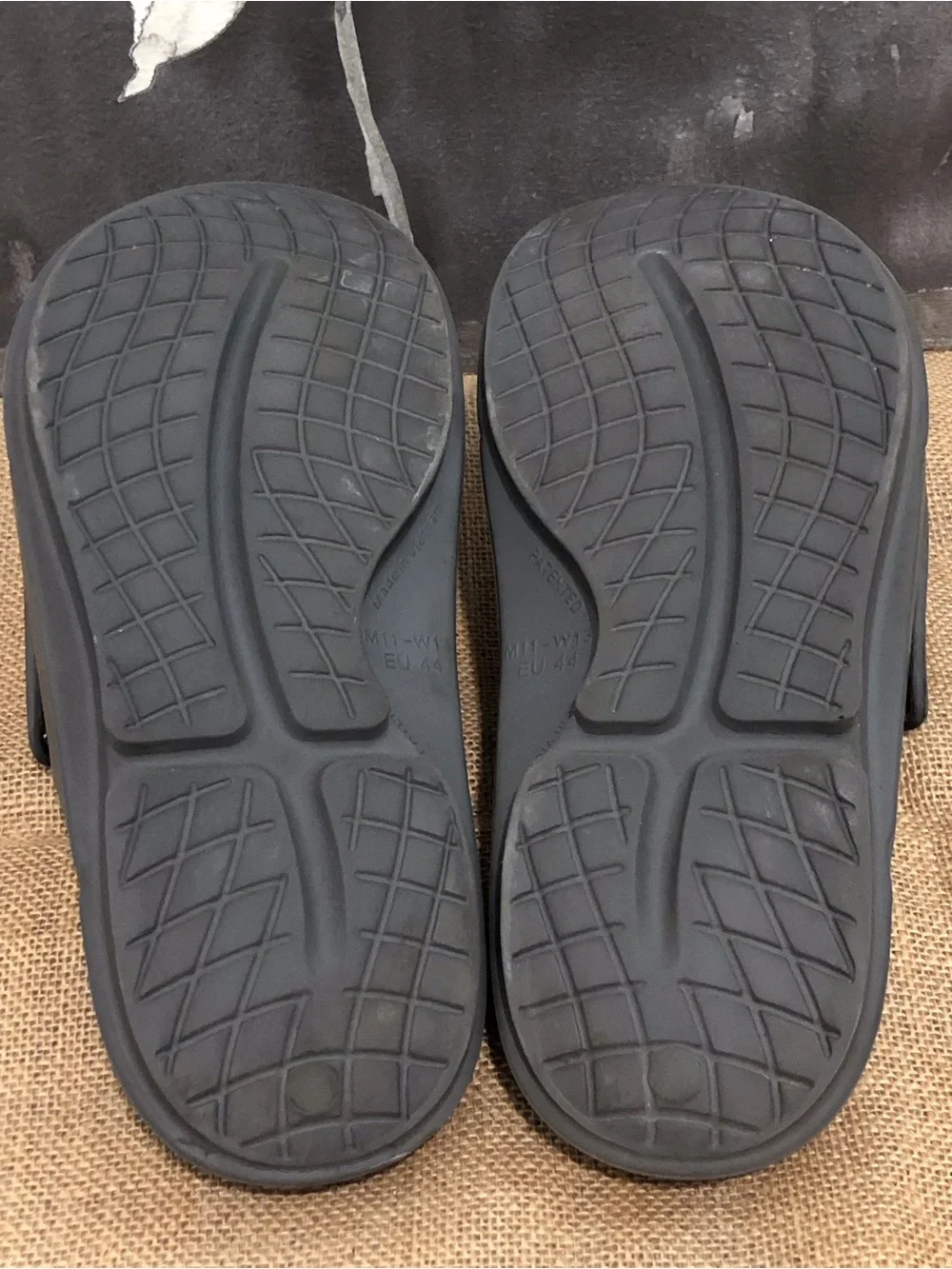 Oofos OOahh Sport Flex Recovery Slide sz 11